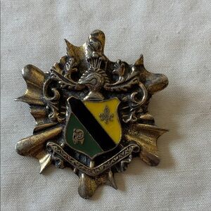 Vintage Gold Crest Brooch